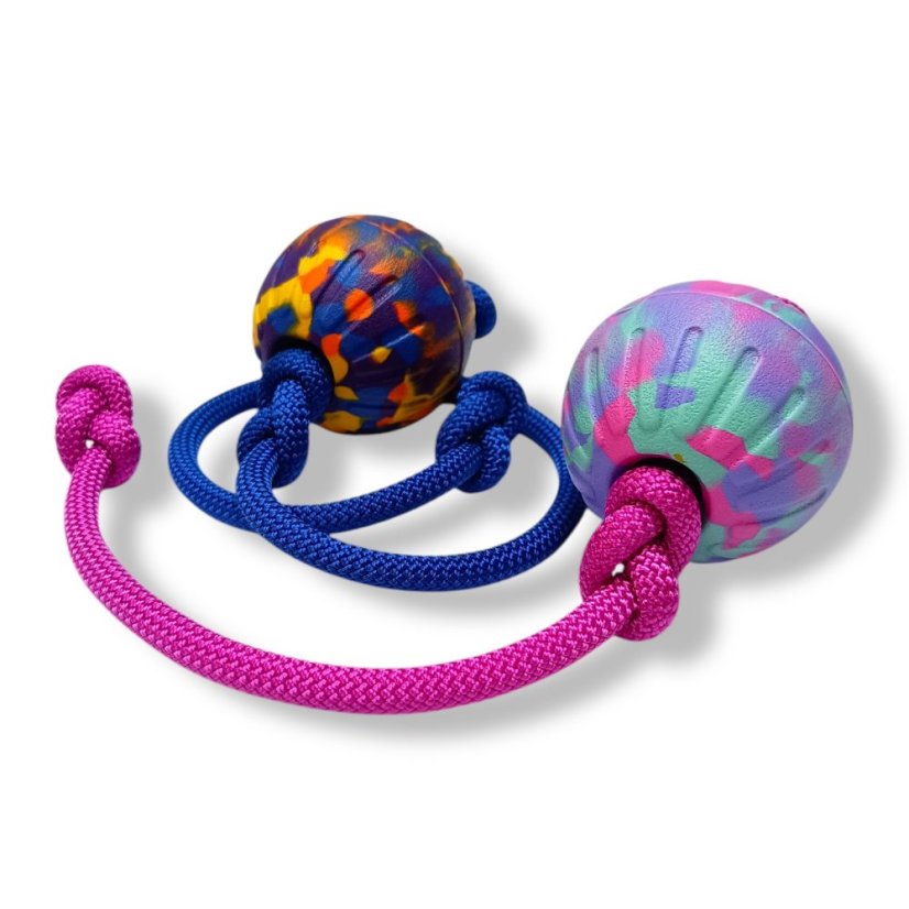 Míček FOAM TUG s lanem - Barva míčku: Pastel camo, Barva: Electric Blue, Provedení: Lano bez ucha